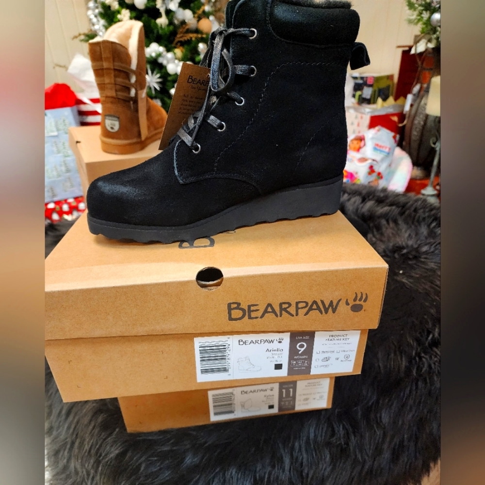 Bear paws Ariella  short Boots